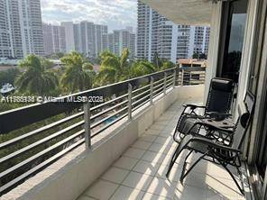 Aventura, FL 33180,3400 NE 192nd St #612