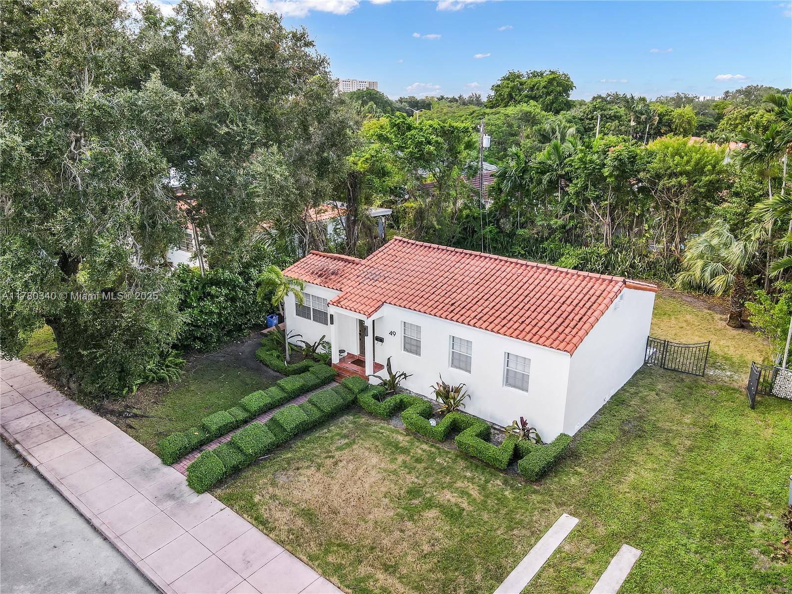 Coral Gables, FL 33134,49 Alcantarra Ave