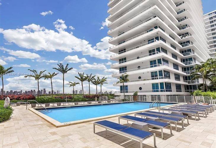 Miami Beach, FL 33139,520 West Ave #1204