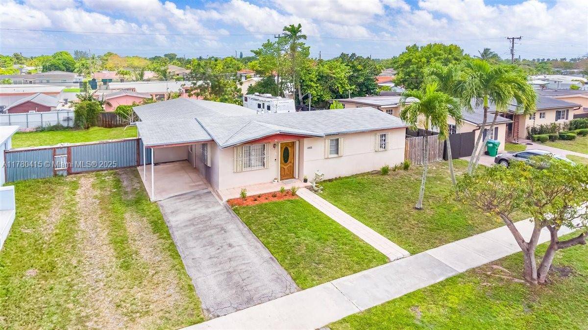 Miami, FL 33165,4155 SW 98th Ave