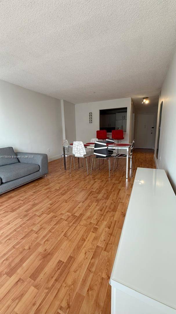 North Miami Beach, FL 33160,16851 NE 23rd Ave #203