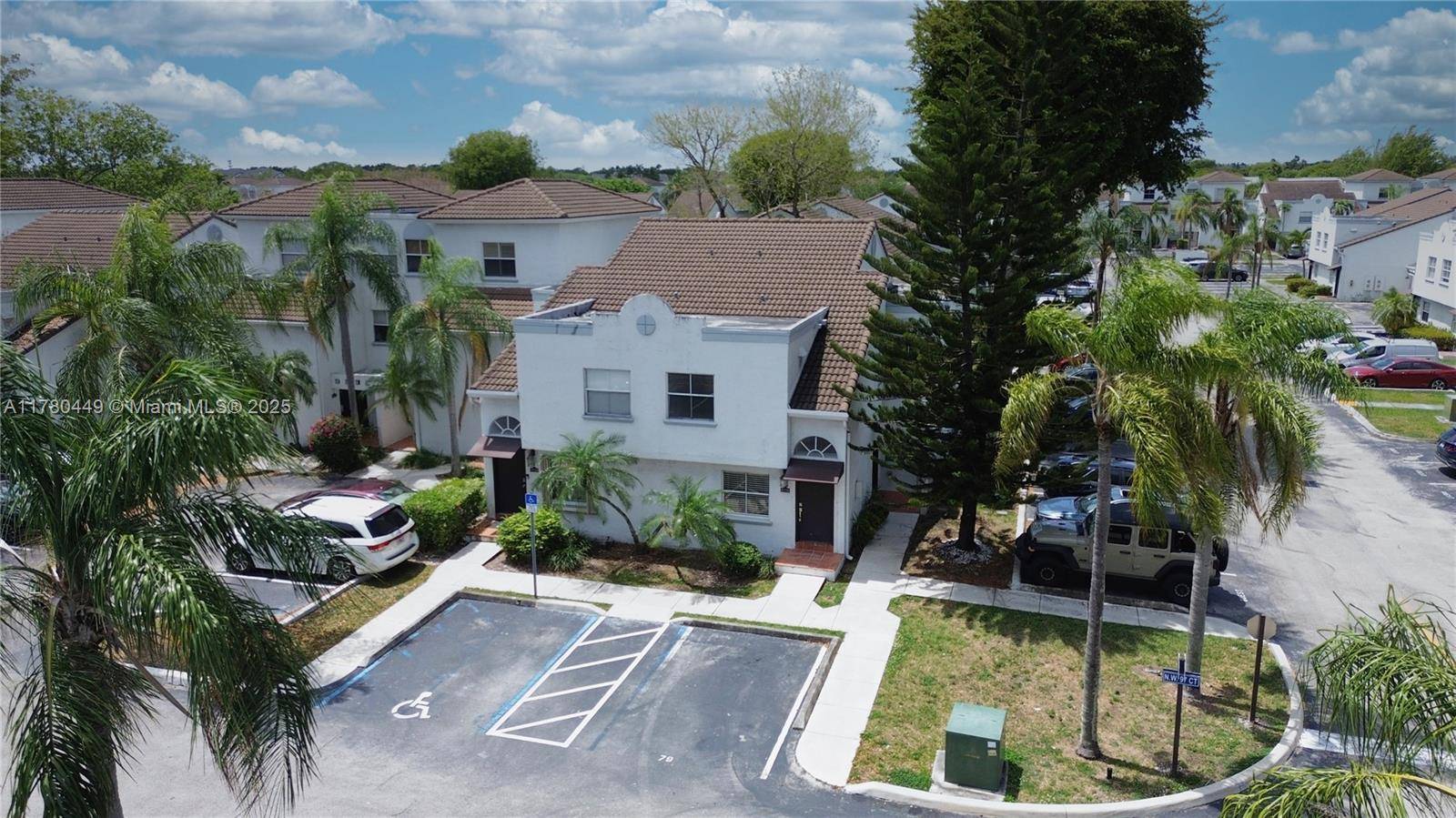 Doral, FL 33178,4756 NW 97th Ct #79