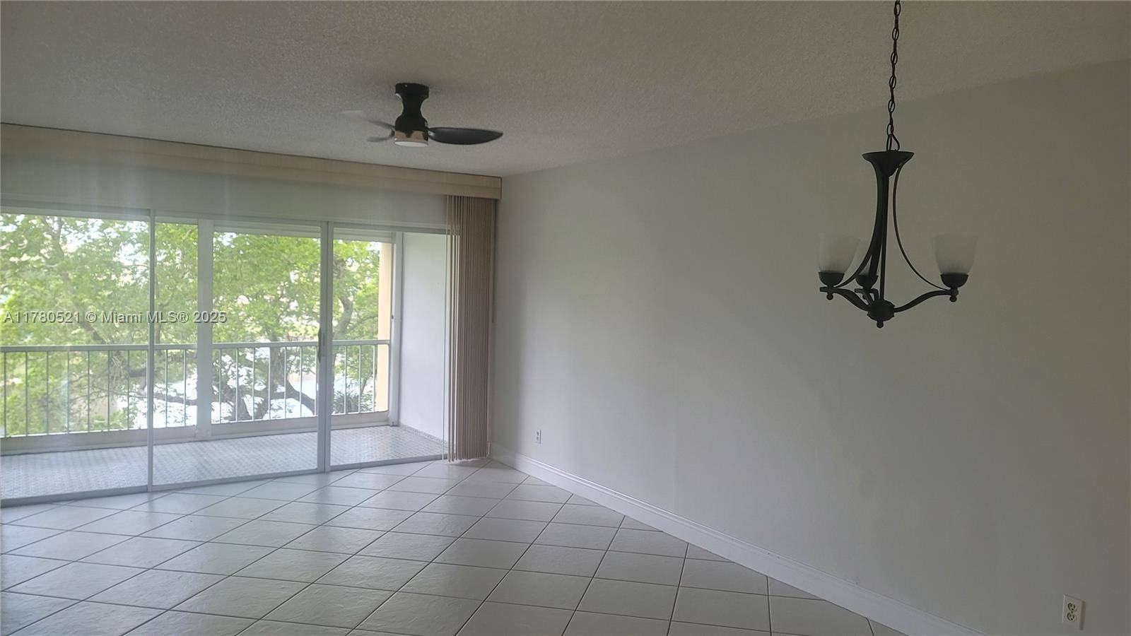 Tamarac, FL 33319,6091 NW 61 AVENUE #310