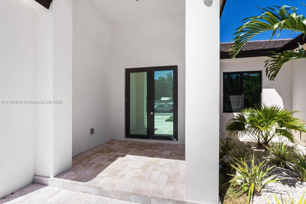 Miami, FL 33177,12735 SW 193rd Ter