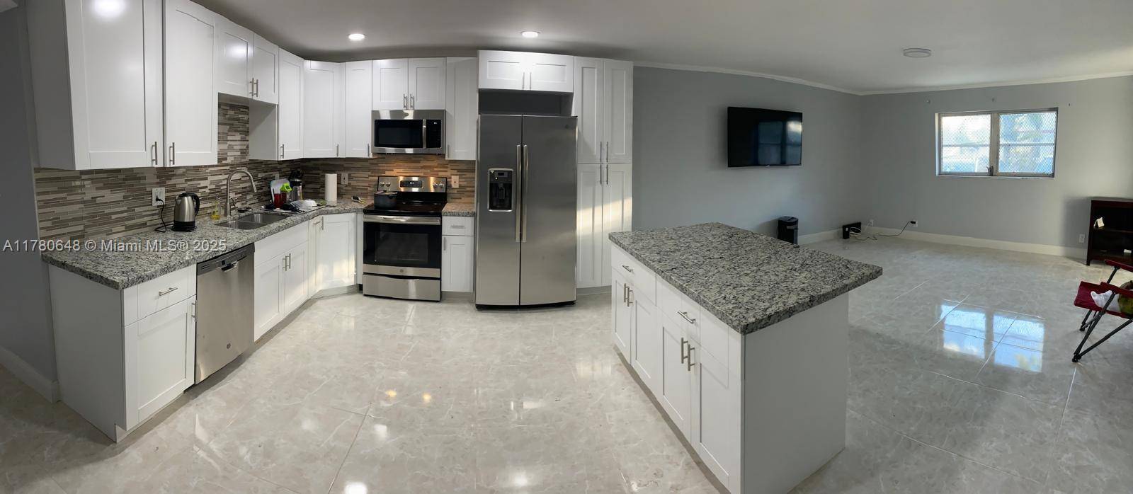 Lauderhill, FL 33313,4821 NW 22nd Ct #108