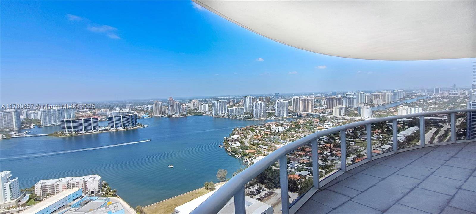 Sunny Isles Beach, FL 33160,18201 Collins Ave #5301