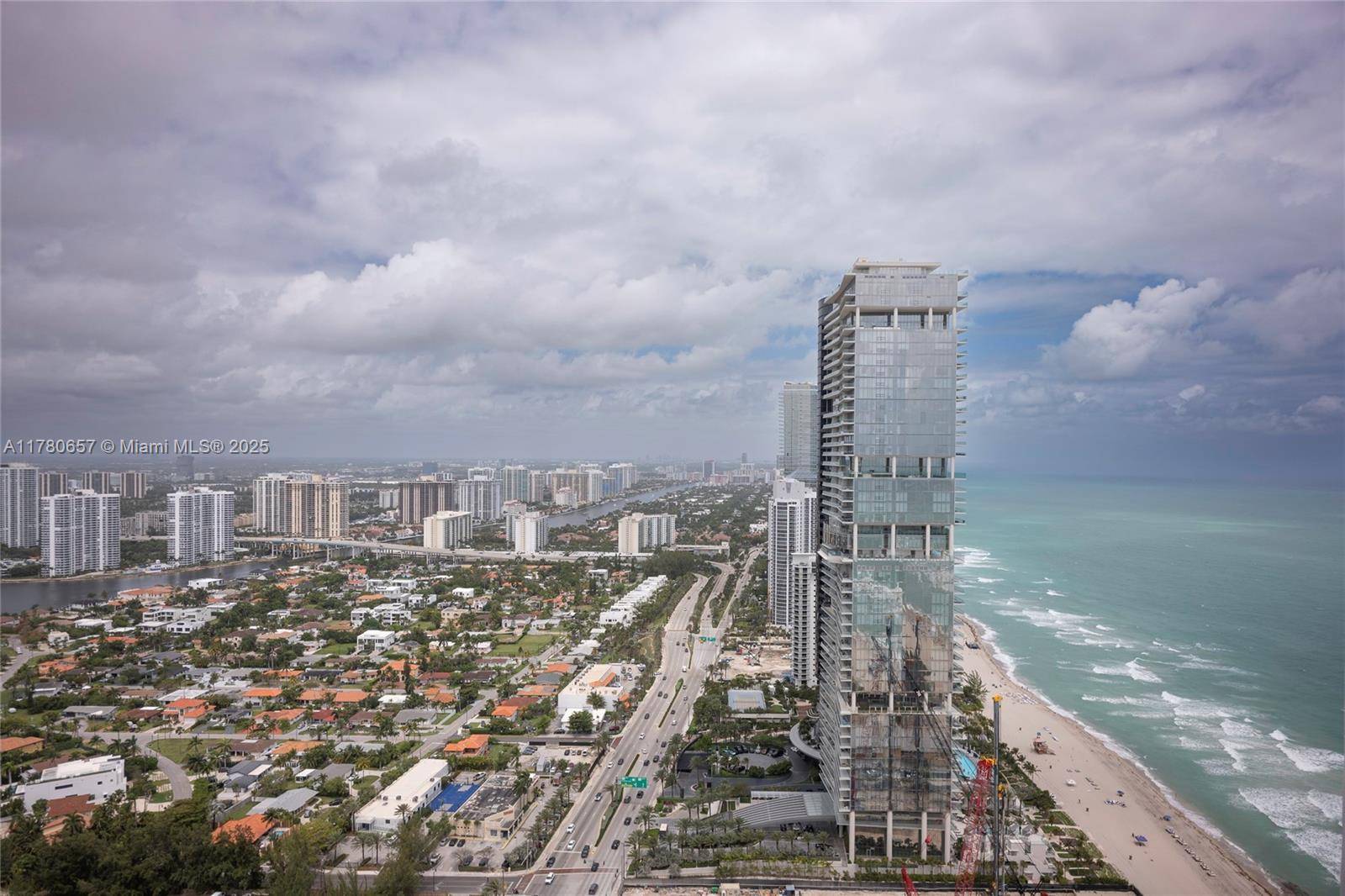 Sunny Isles Beach, FL 33160,18201 Collins Ave #5301