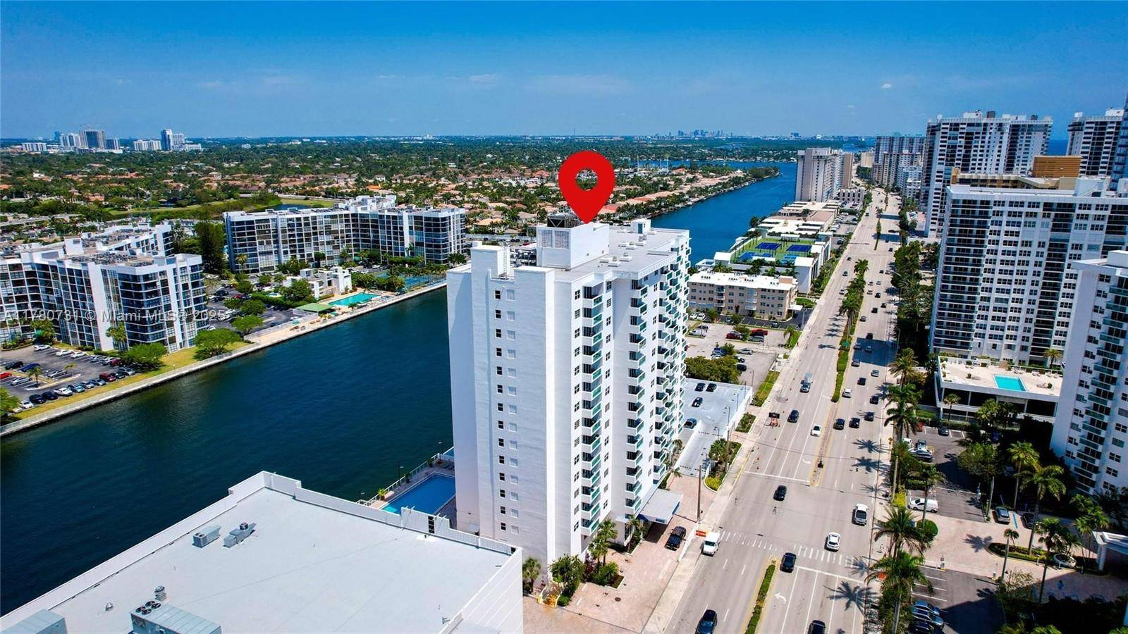 Hollywood, FL 33019,3000 S Ocean Dr #304