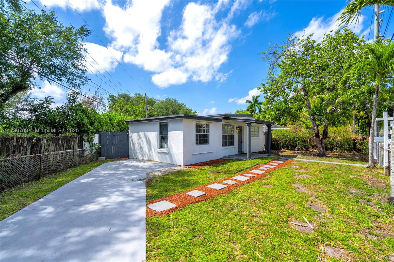 West Park, FL 33023,3494 SW 56th Ave