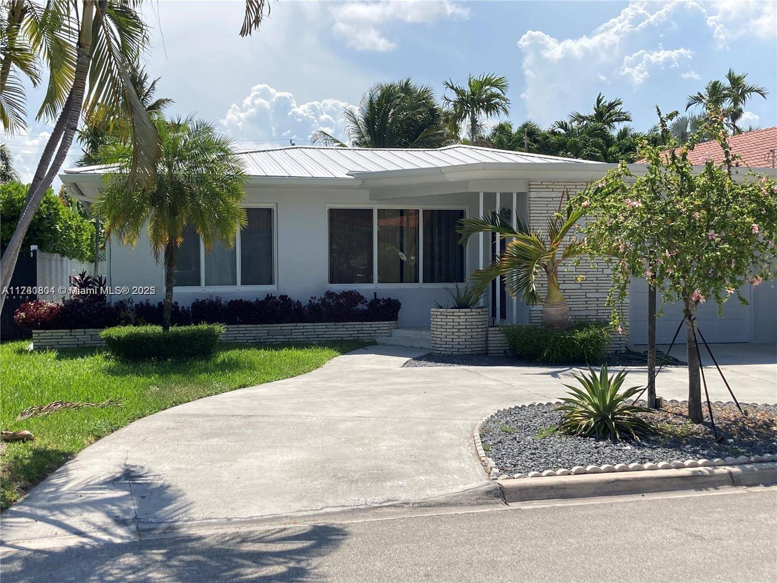 Surfside, FL 33154,9440 Carlyle Ave
