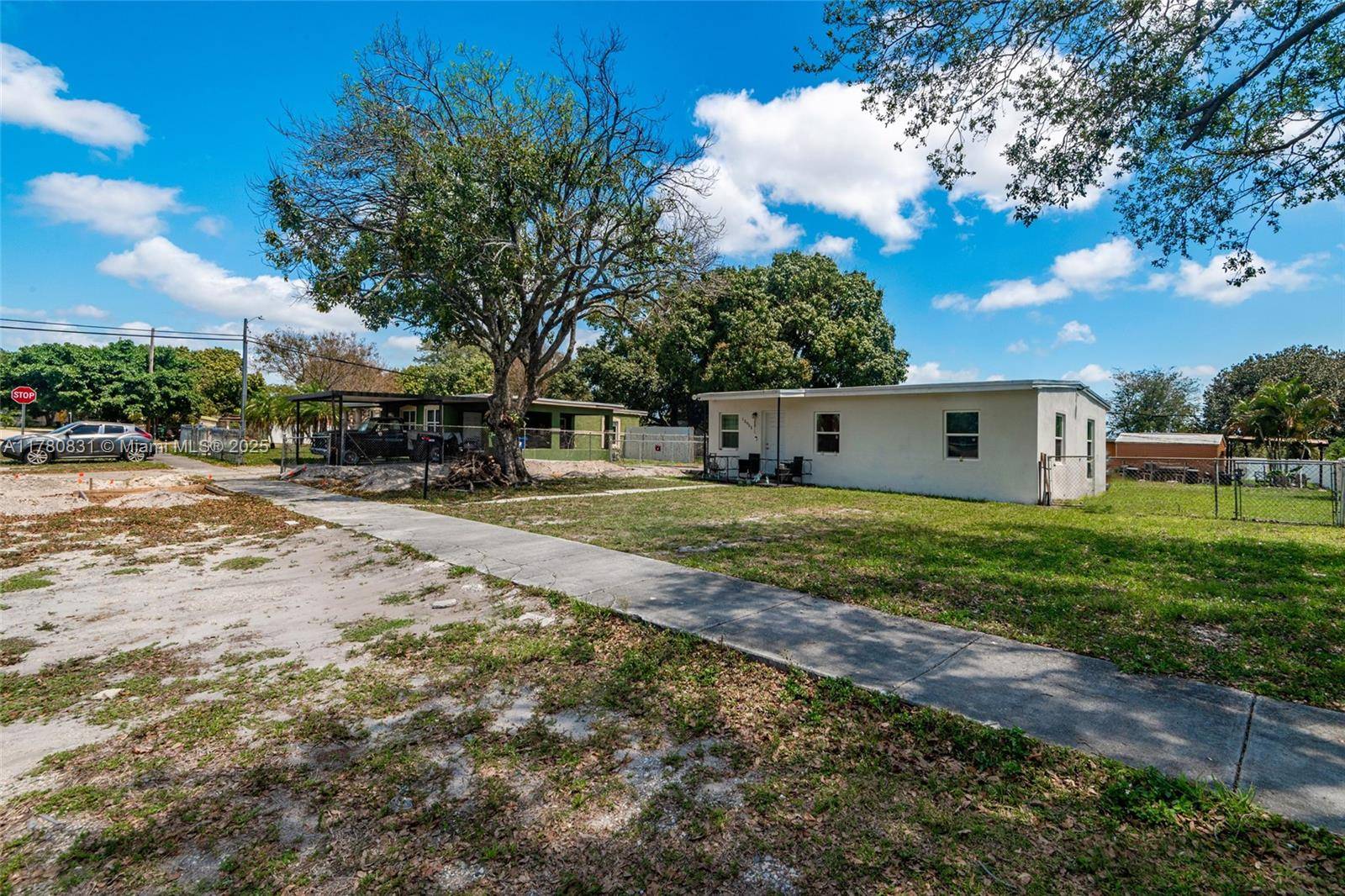 Miami Gardens, FL 33054,15955 W Bunche Park Dr