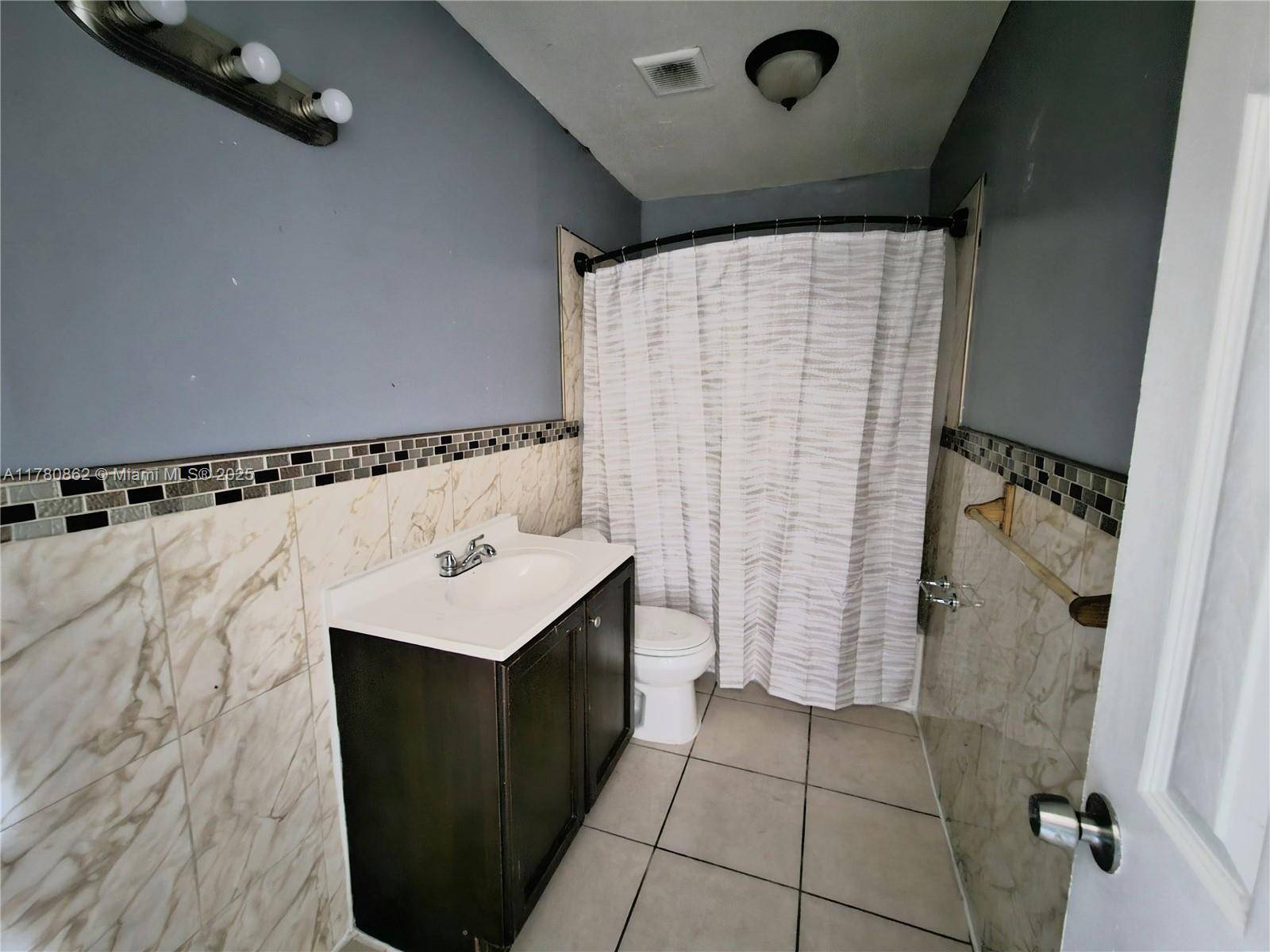 Sunrise, FL 33313,2629 NW 60th Way #201