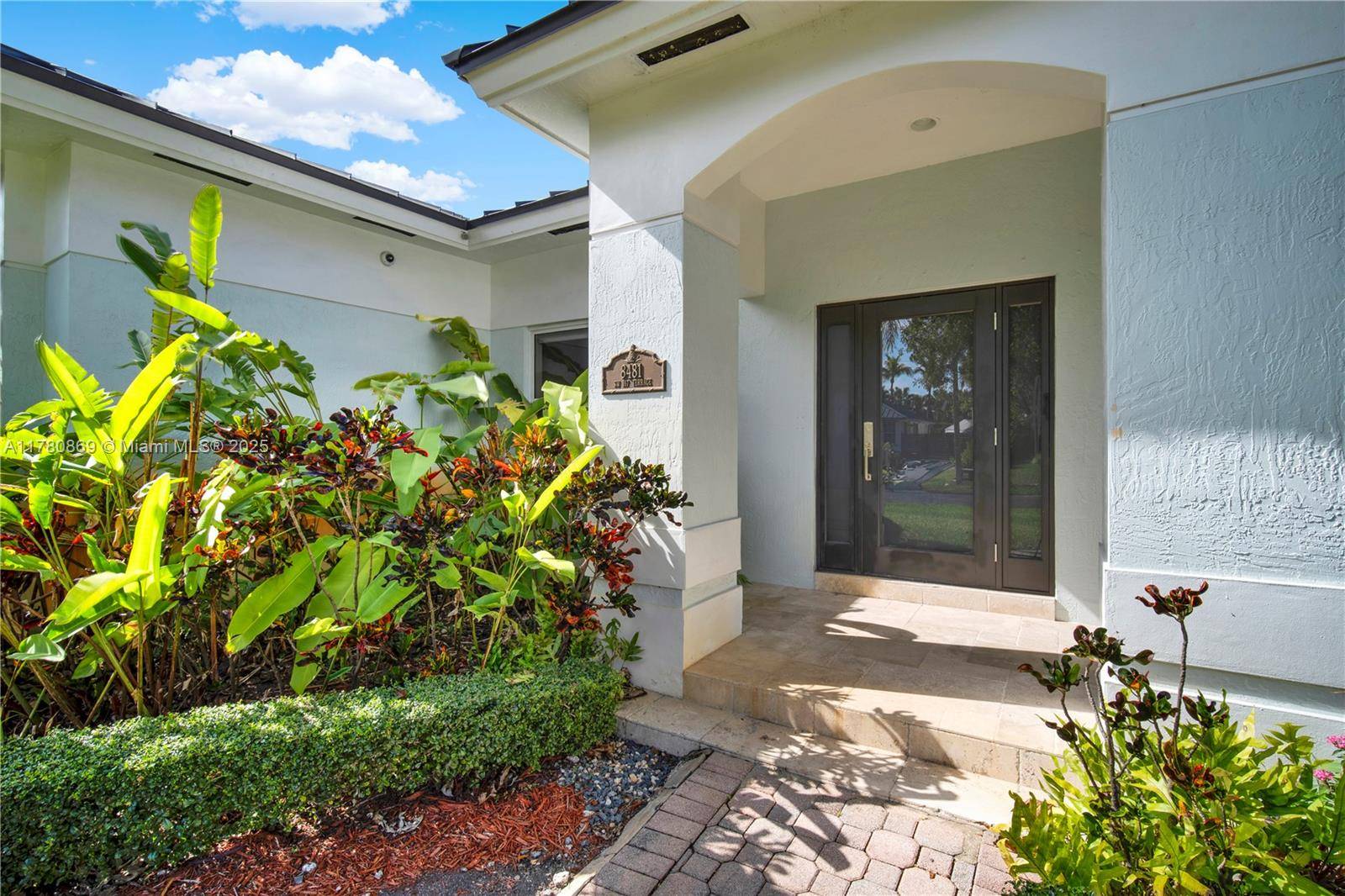 Palmetto Bay, FL 33157,8481 SW 167th Ter