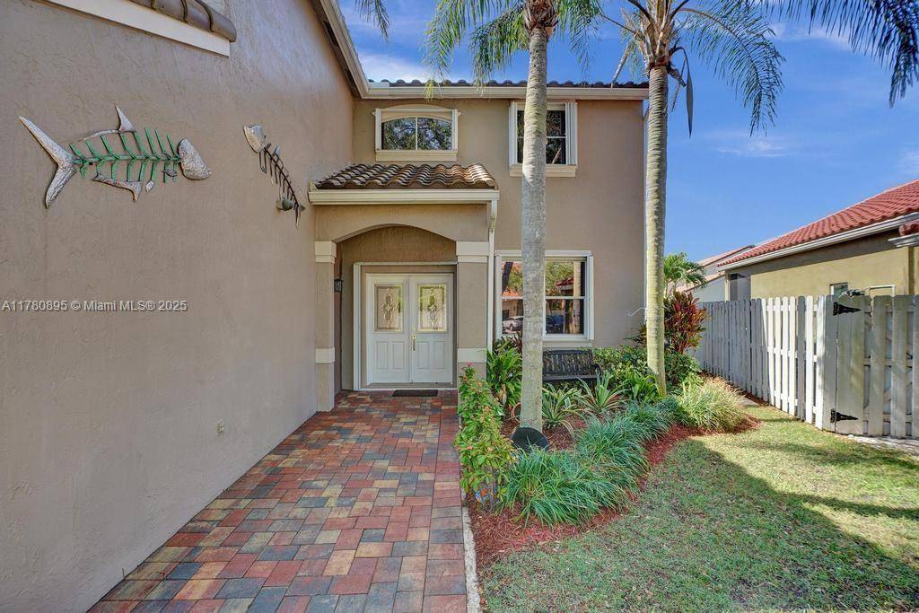 Weston, FL 33326,631 Stanton Ln