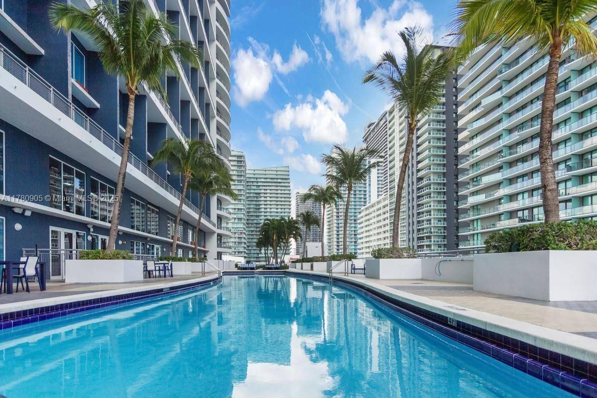 Miami, FL 33130,60 SW 13th St #3022