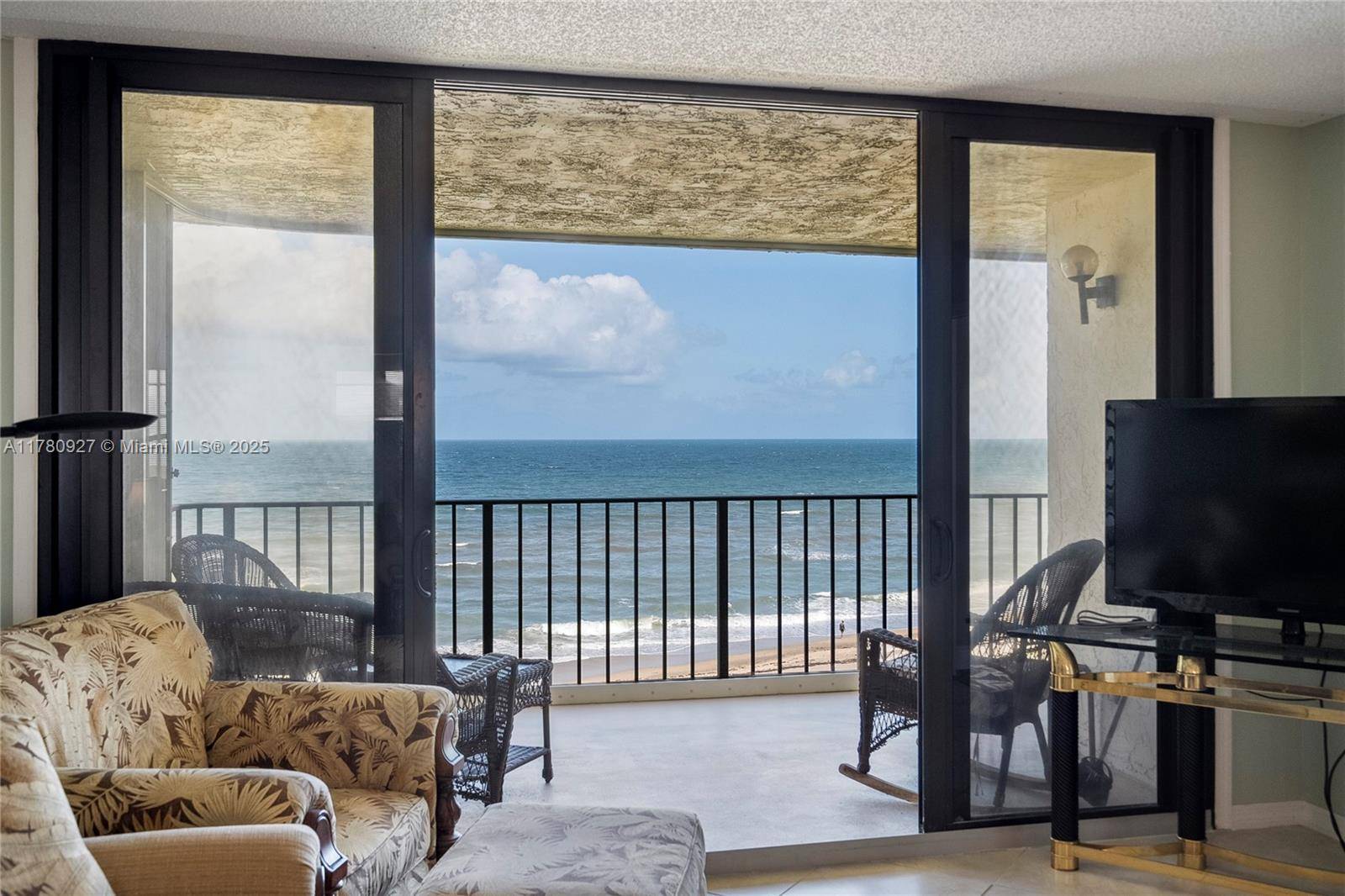 Jensen Beach, FL 34957,10000 S Ocean Dr #703