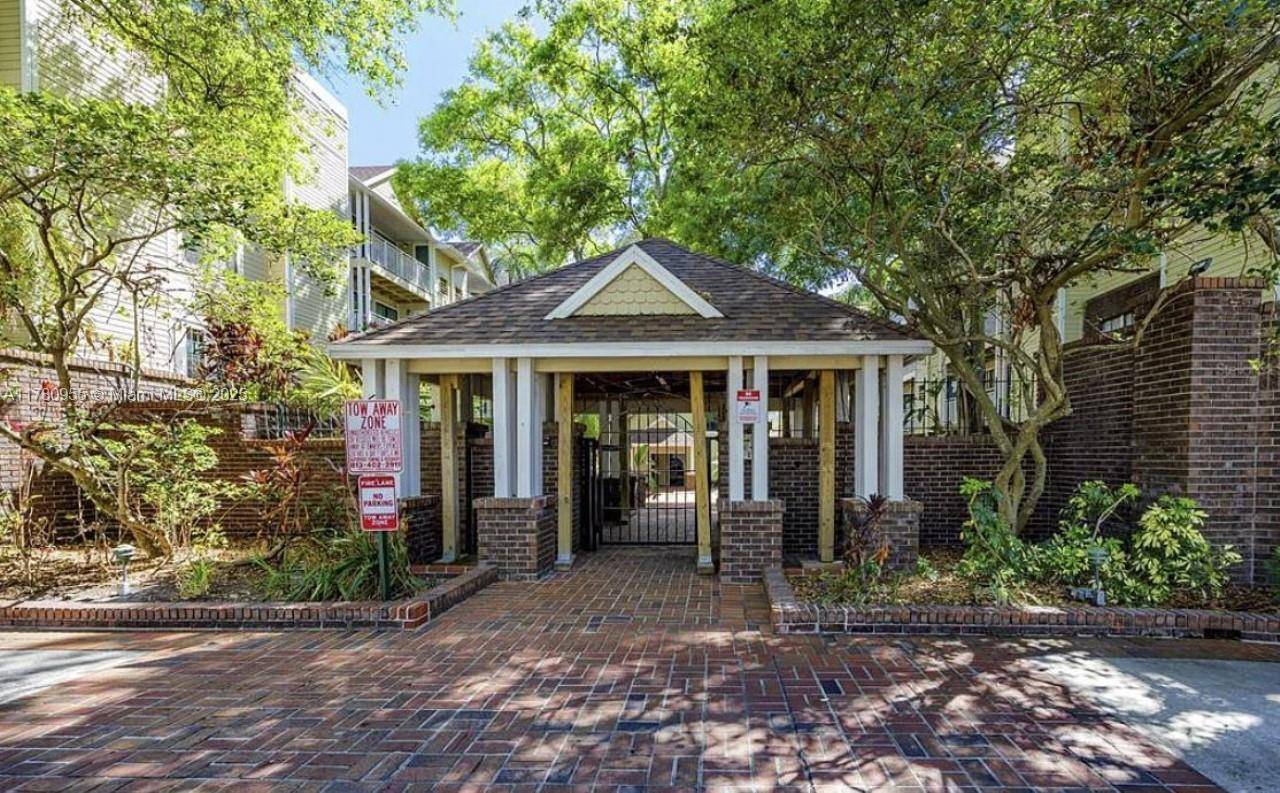 Other, FL 33606,1000 W Horatio Street #114