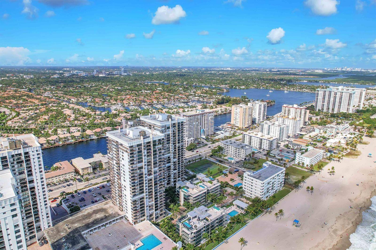 Hollywood, FL 33019,2101 S Ocean Dr #1902