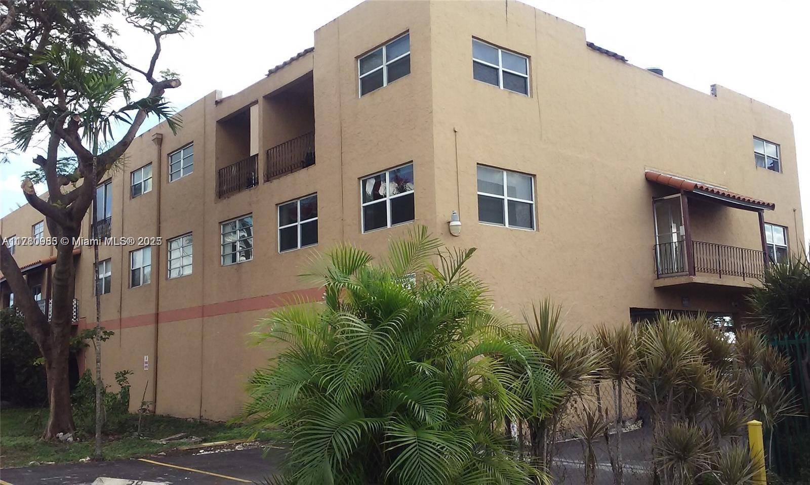 Hialeah, FL 33012,1300 W 53rd St #7