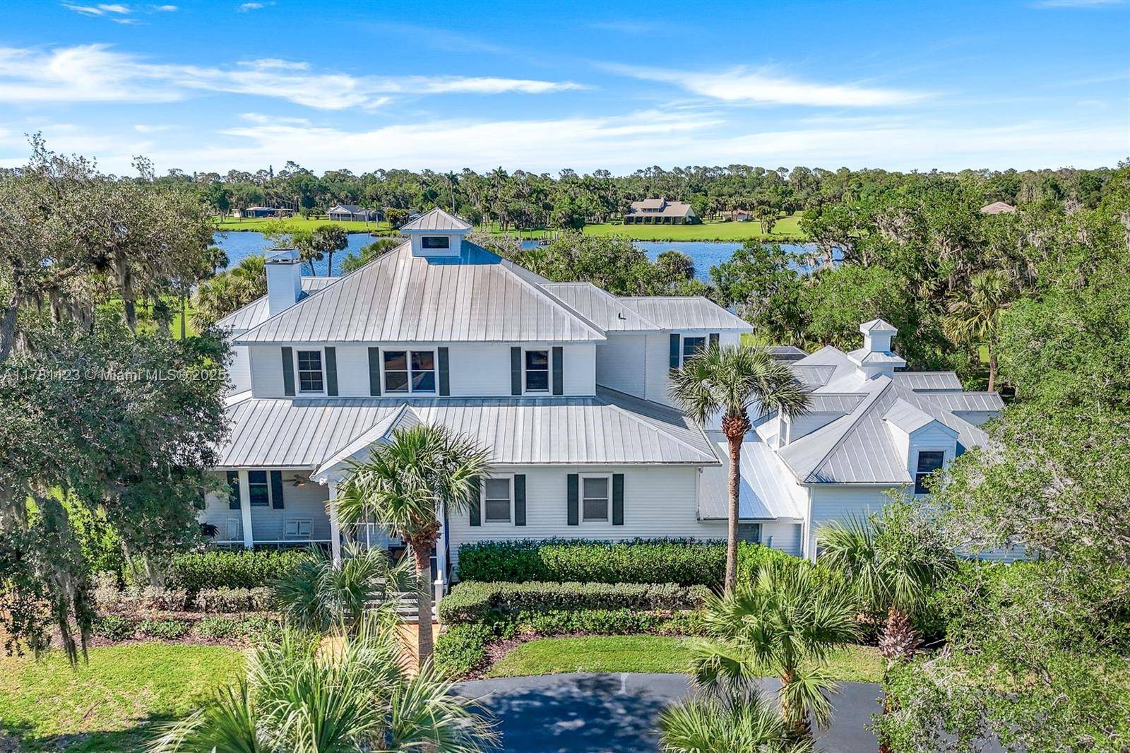 Fort Myers, FL 33920,1930 Mitchell Ave