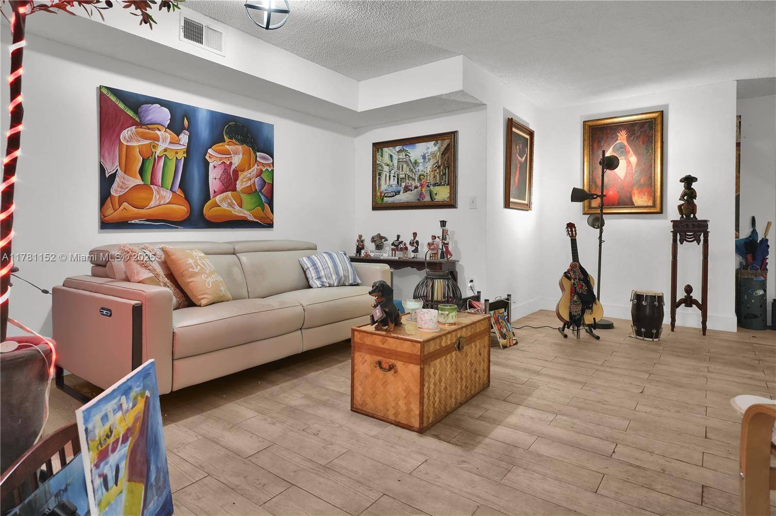 Miami, FL 33174,1131 SW 104th Ct