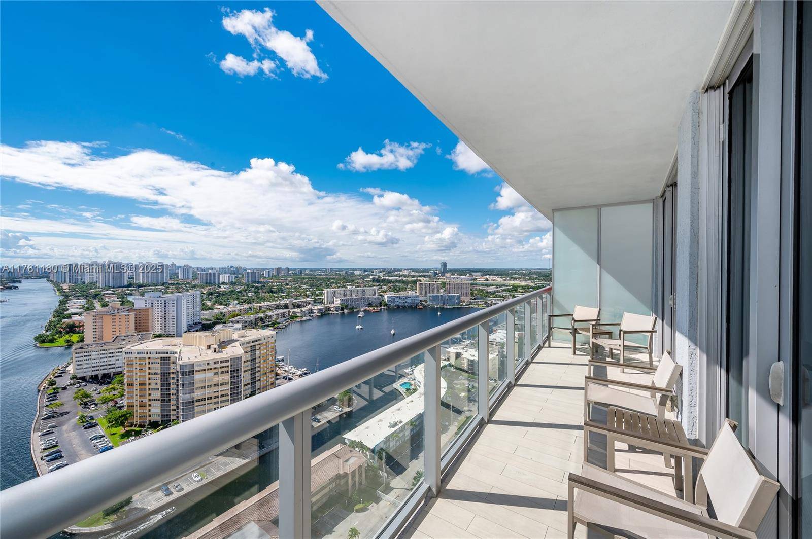 Hallandale Beach, FL 33009,2602 E Hallandale Beach Blvd #R2903