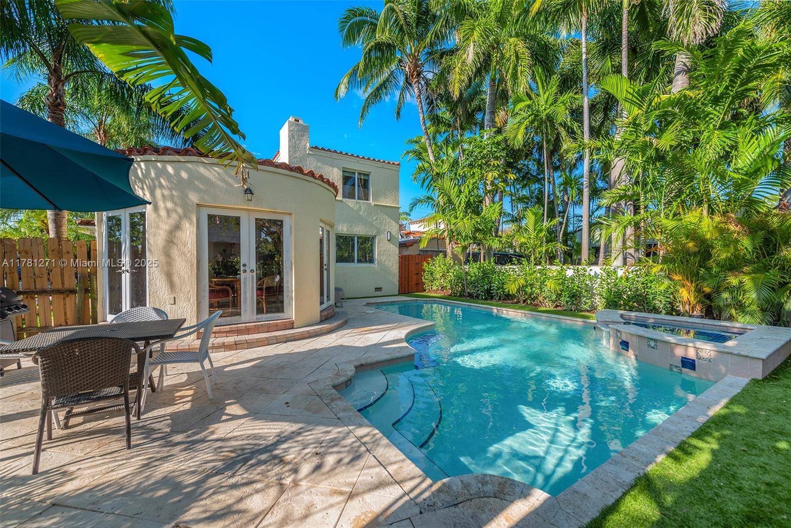 Miami Beach, FL 33140,4951 Cherokee Ave
