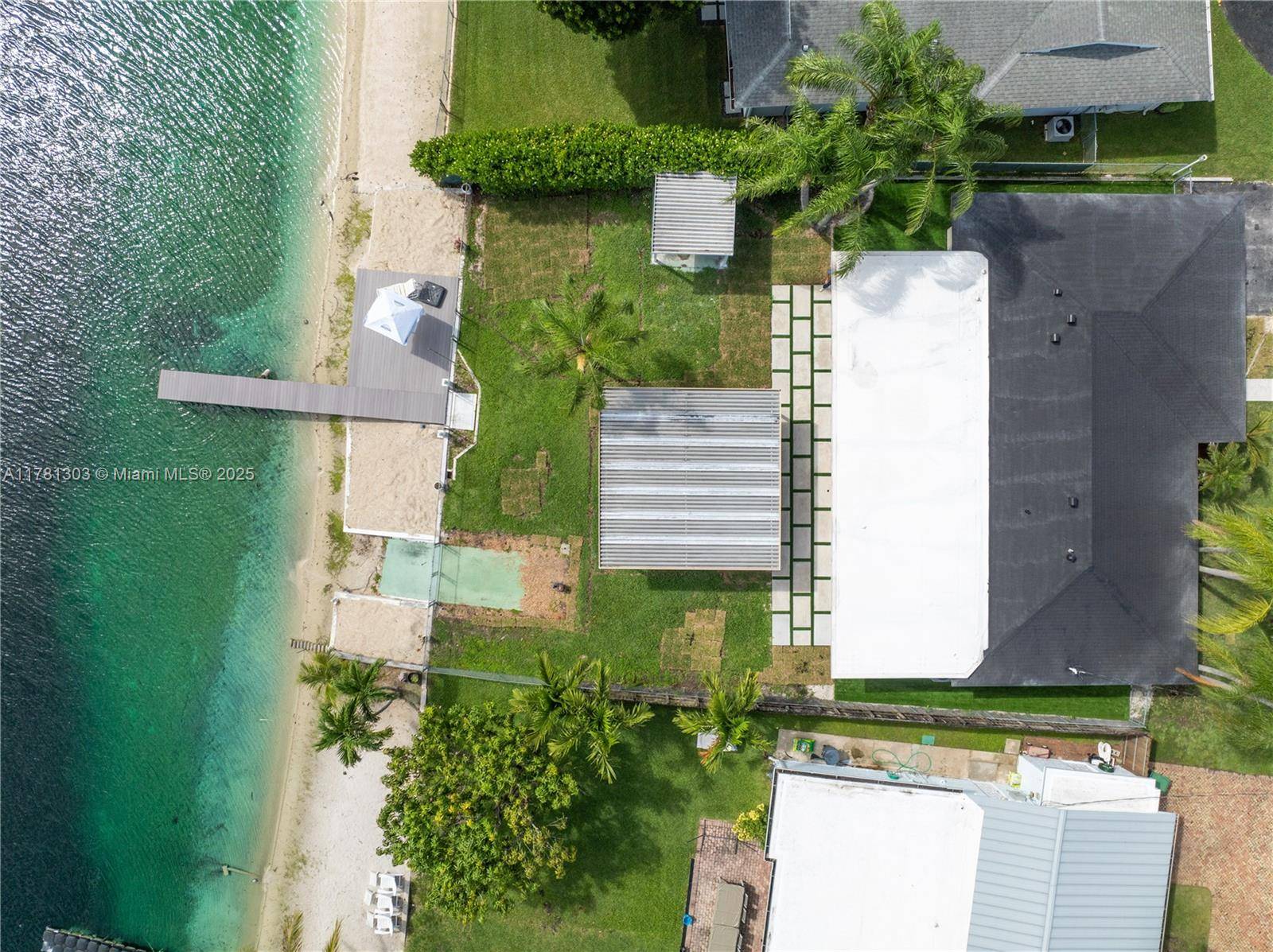 Miami, FL 33165,5020 SW 92nd Ave