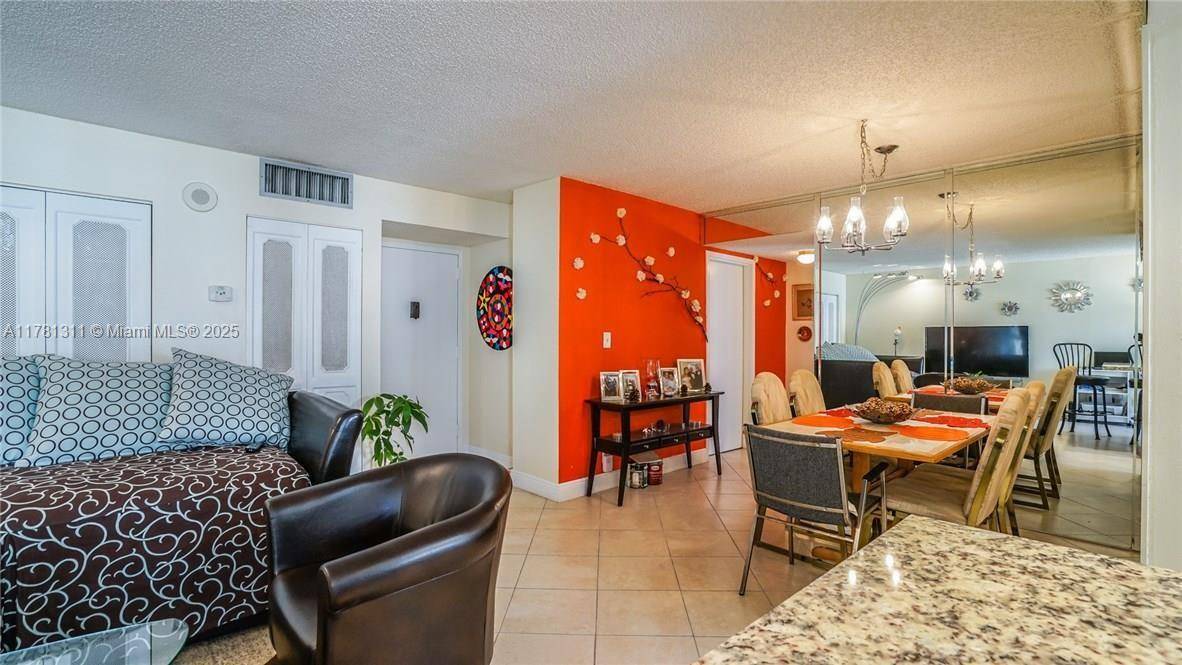 Sunny Isles Beach, FL 33160,17011 N Bay Rd #701