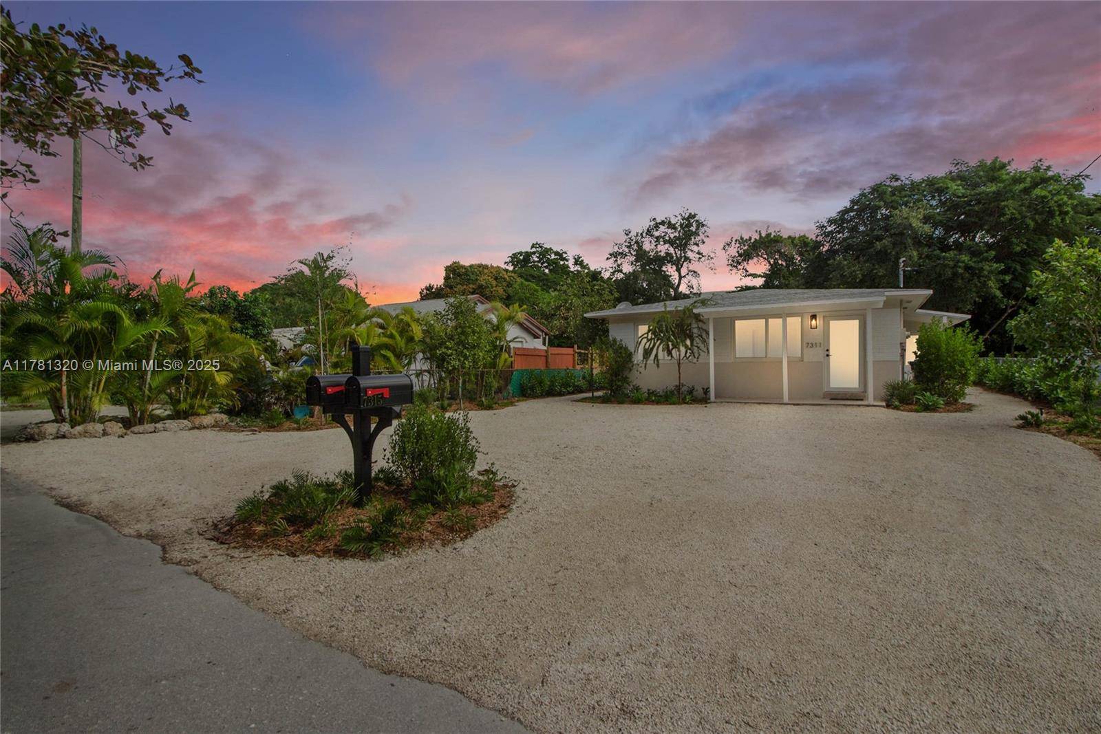 South Miami, FL 33143,7311 SW 63rd Ct