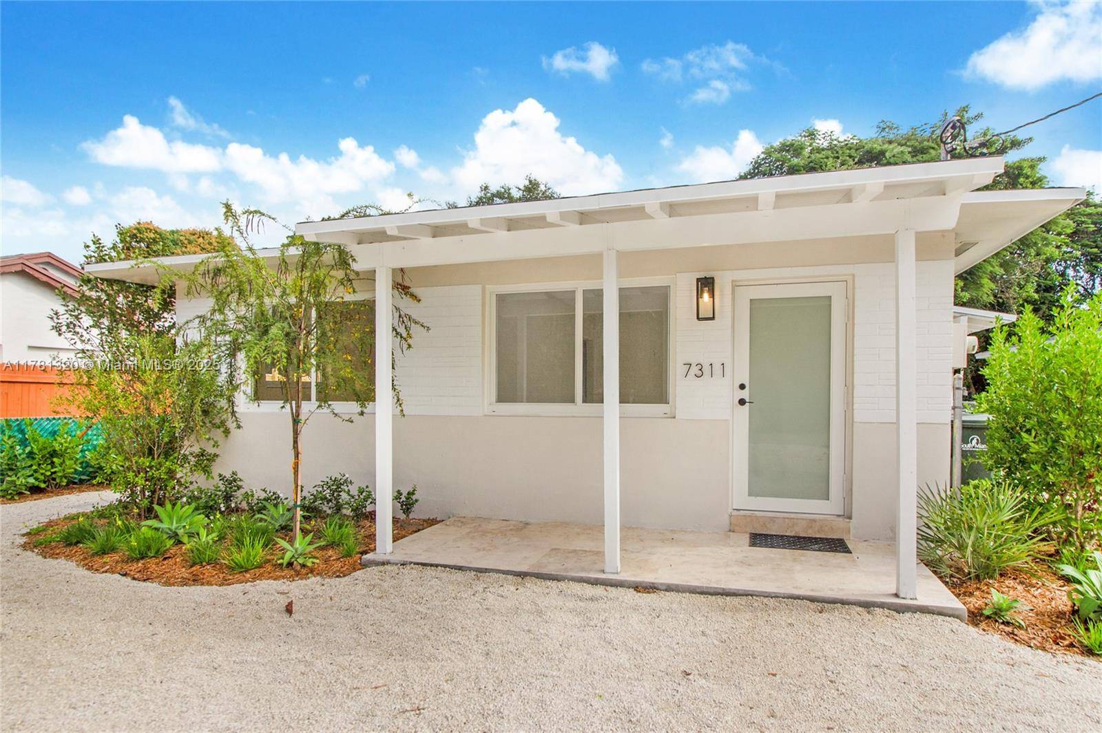 South Miami, FL 33143,7311 SW 63rd Ct