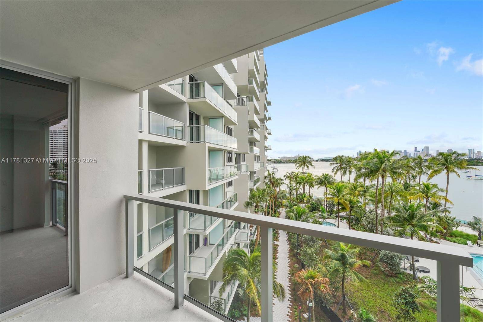Miami Beach, FL 33139,1500 Bay Rd #N-0507