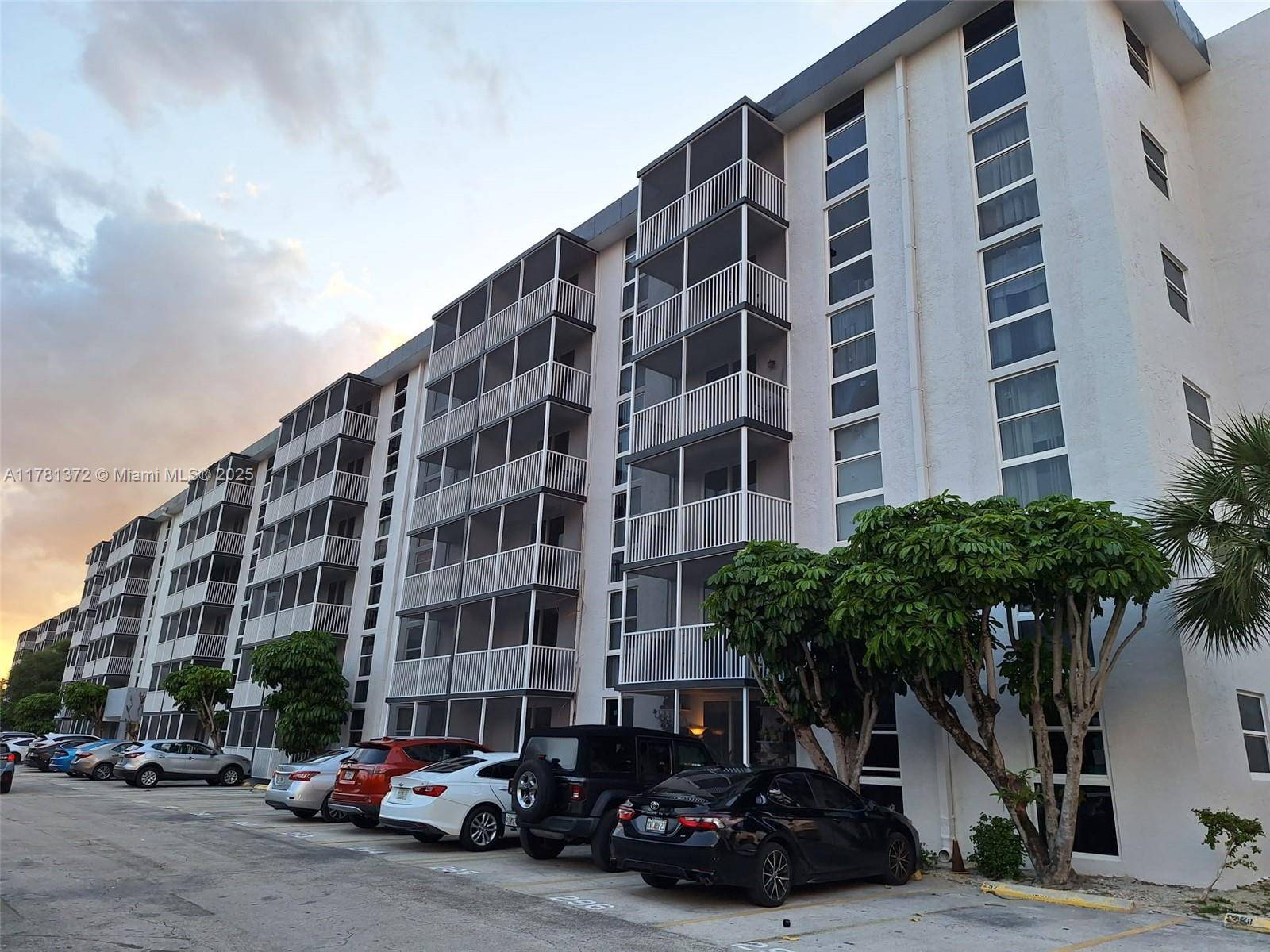 North Miami Beach, FL 33160,16851 NE 23rd Ave #B101