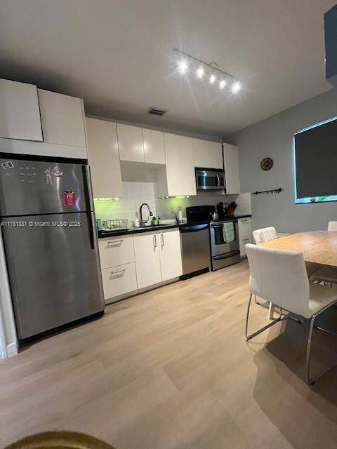 Miami, FL 33138,8220 NE 1st Pl #2B