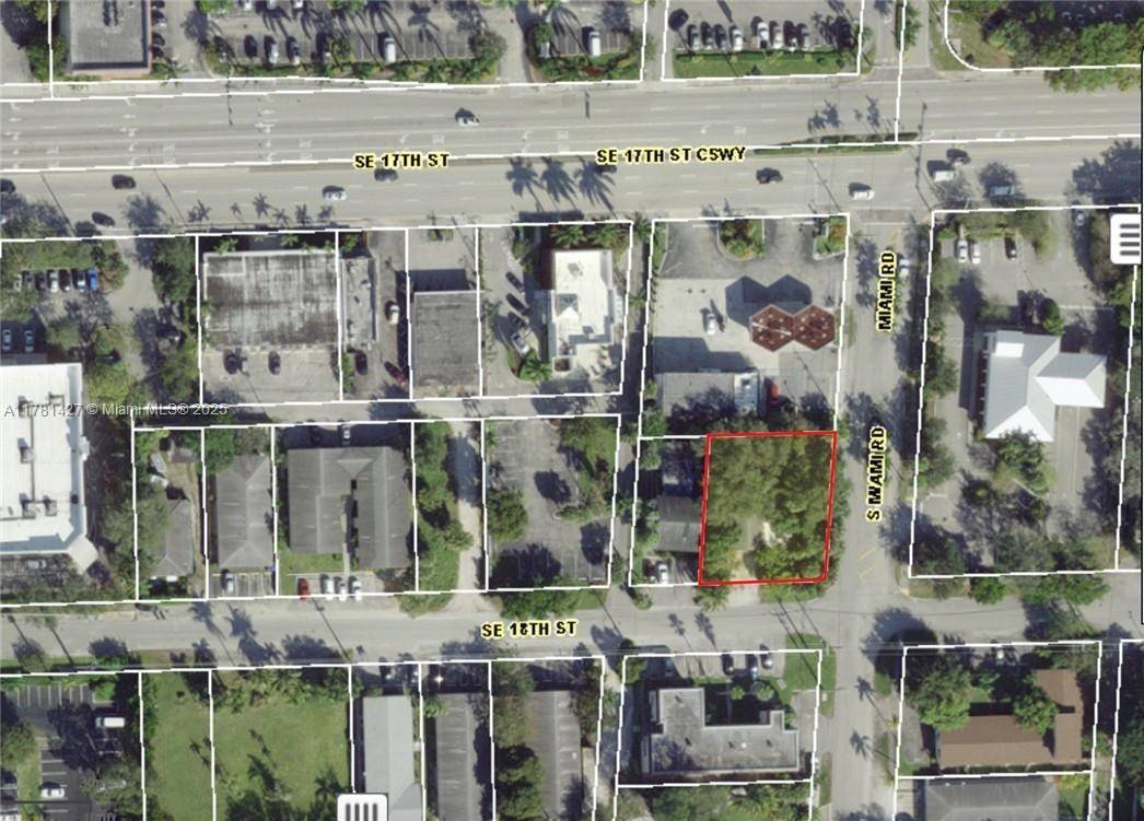 Fort Lauderdale, FL 33316,823 SE 18TH ST