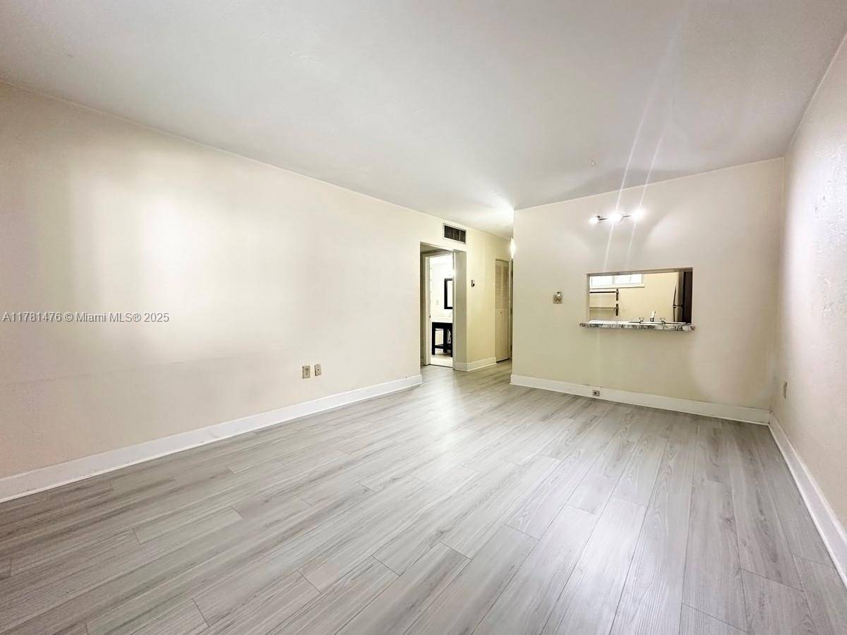 Pinecrest, FL 33143,8601 SW 68 CT #5