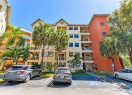 Doral, FL 33166,8225 Lake Dr #302