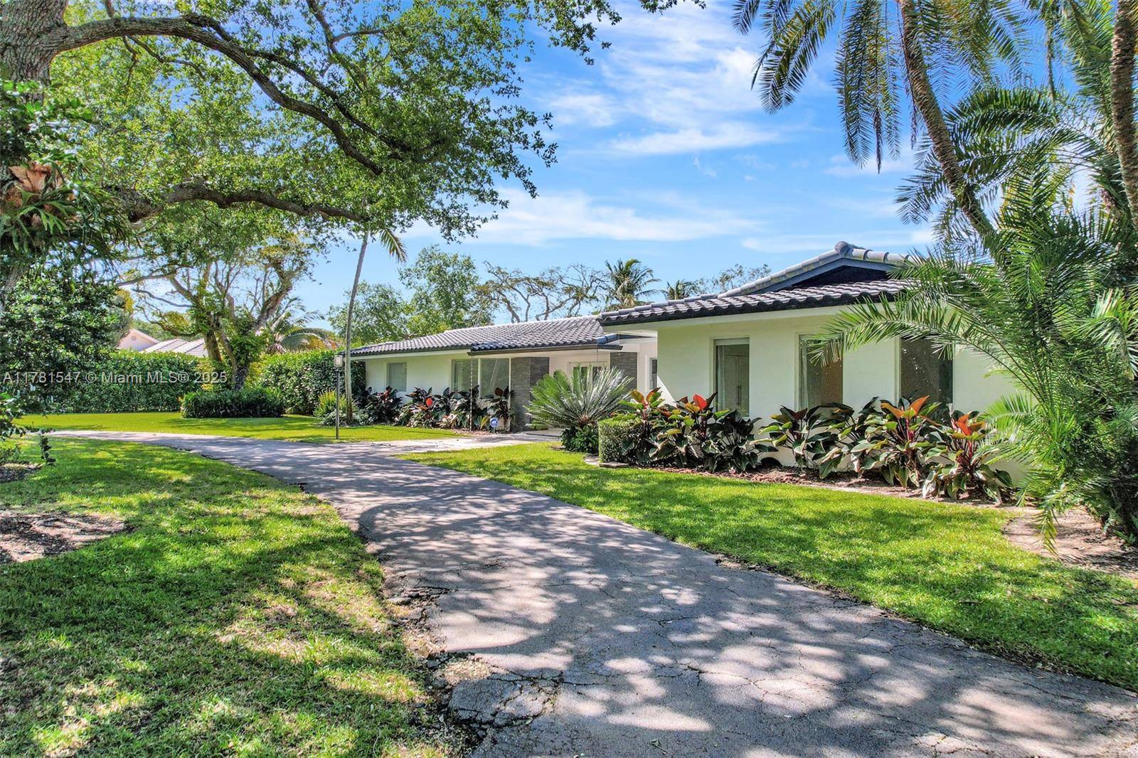 Pinecrest, FL 33156,6430 SW 126th St Rd