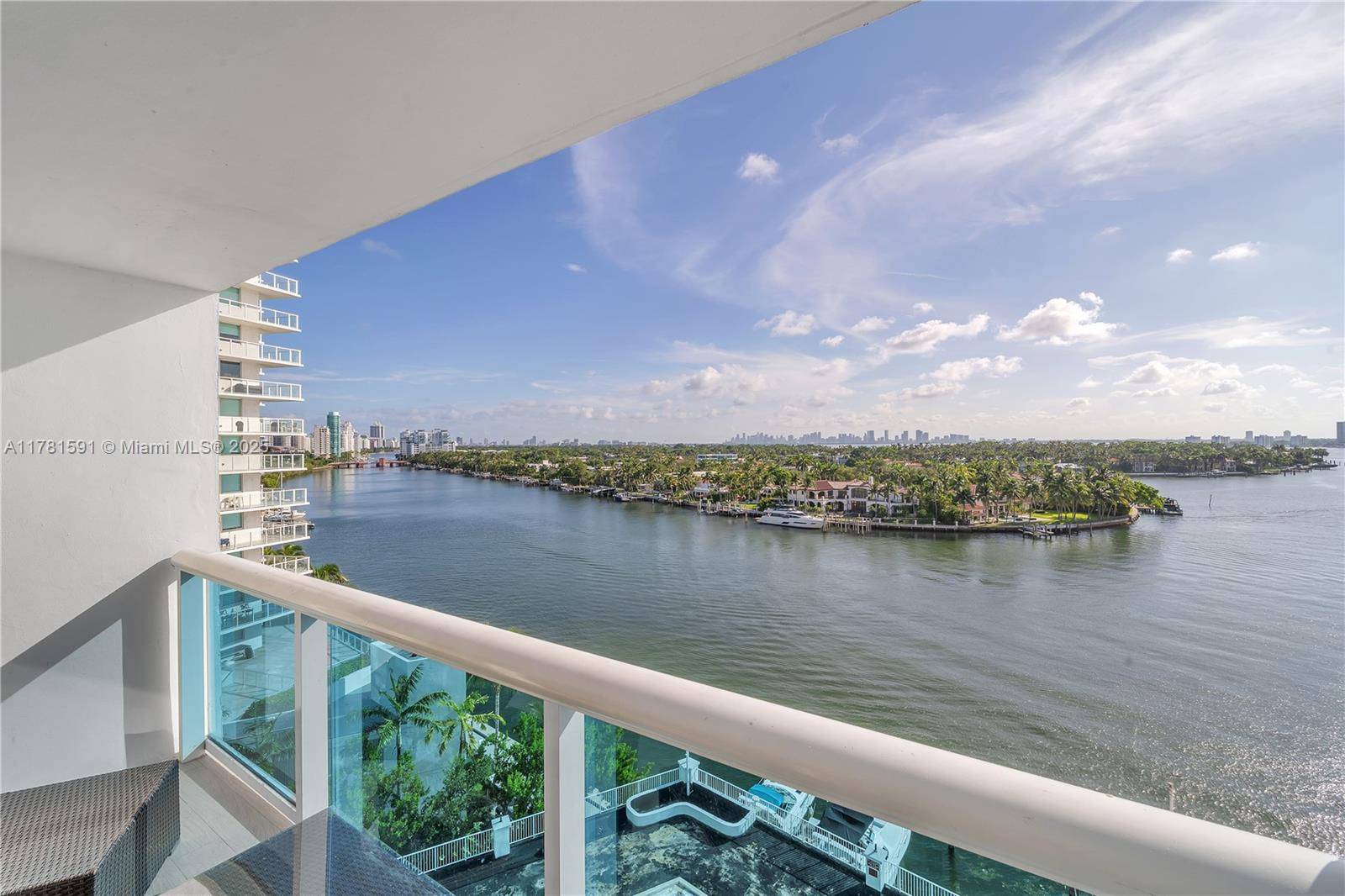 Miami Beach, FL 33141,6770 Indian Creek Dr #9G