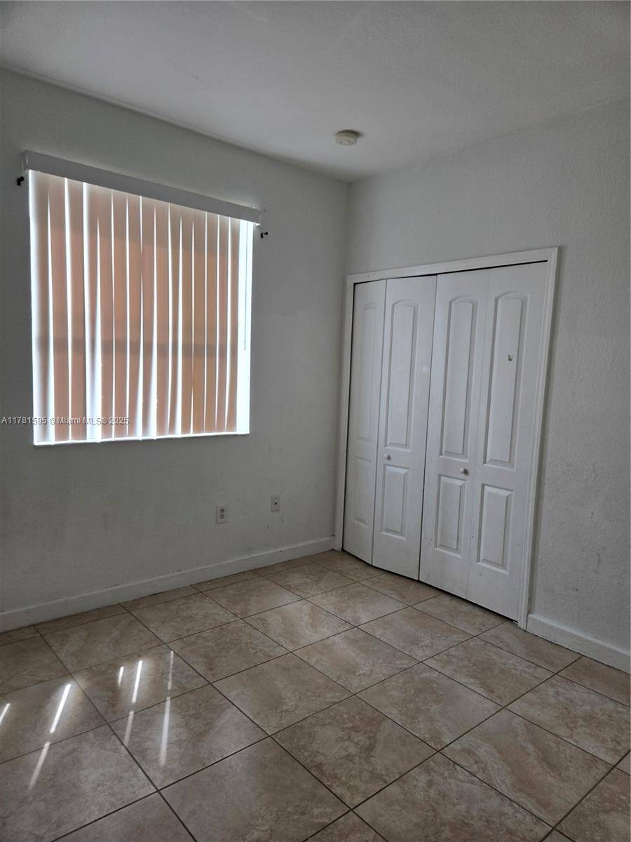 Homestead, FL 33035,1568 SE 26th St #107