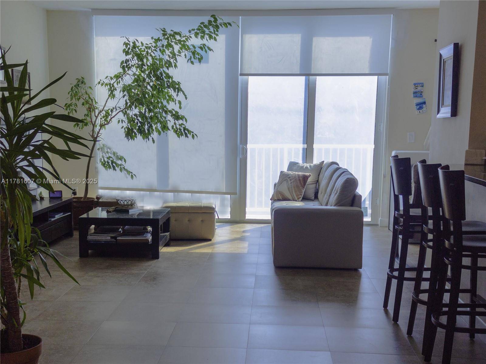 Key Biscayne, FL 33149,50 Ocean Lane Dr #101
