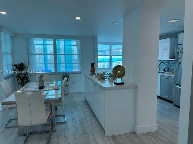 Aventura, FL 33160,18041 Biscayne Blvd #904