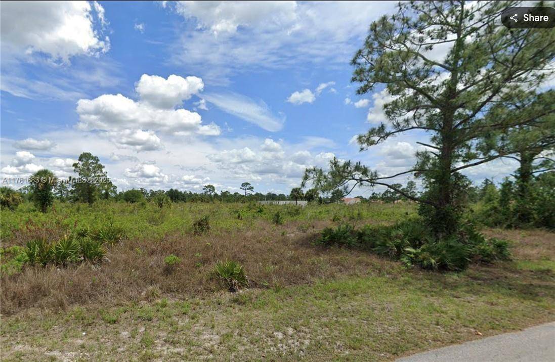 Lehigh Acres, FL 33972,520 Leroy AVE