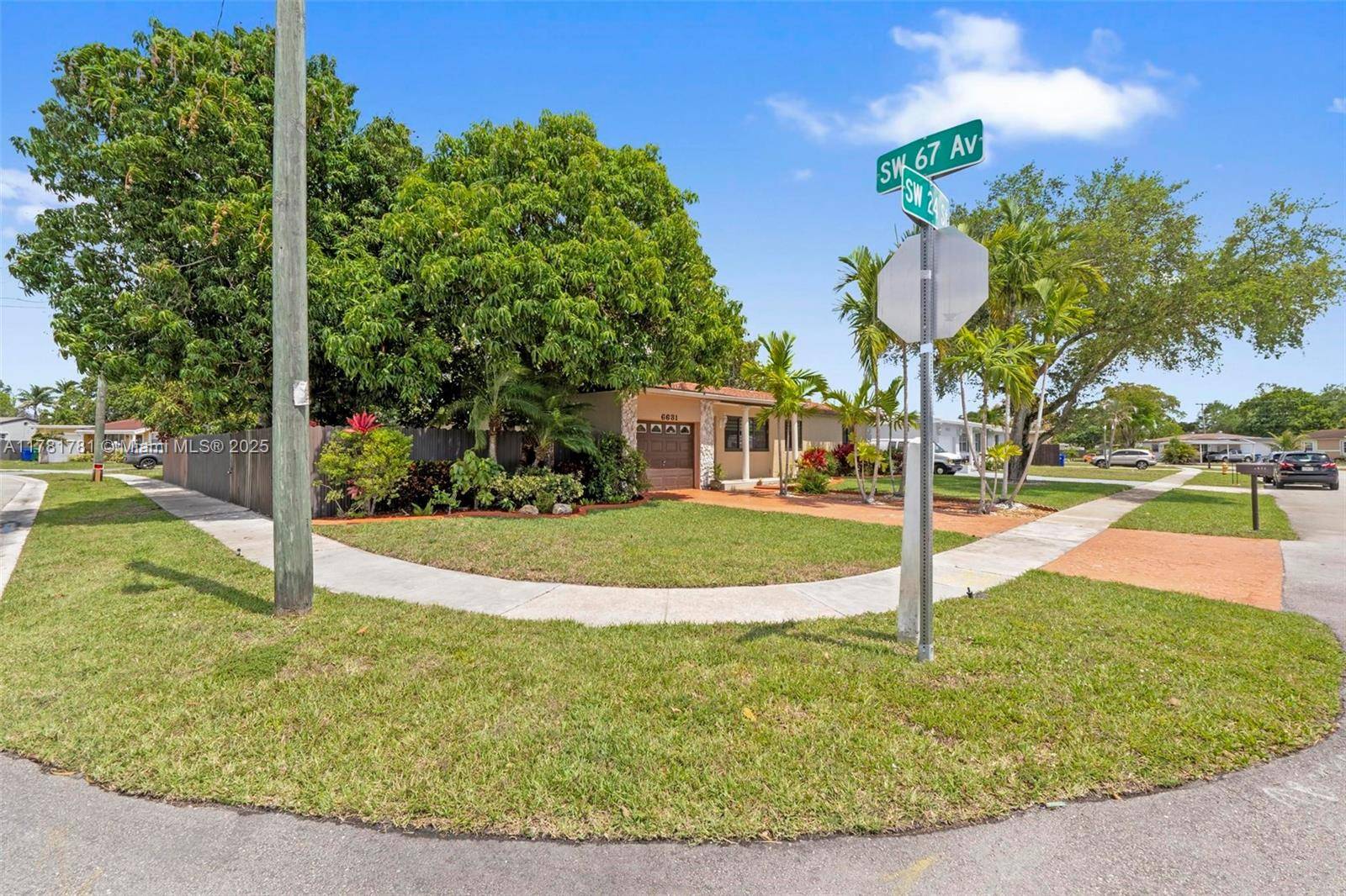 Miramar, FL 33023,6631 SW 24th St