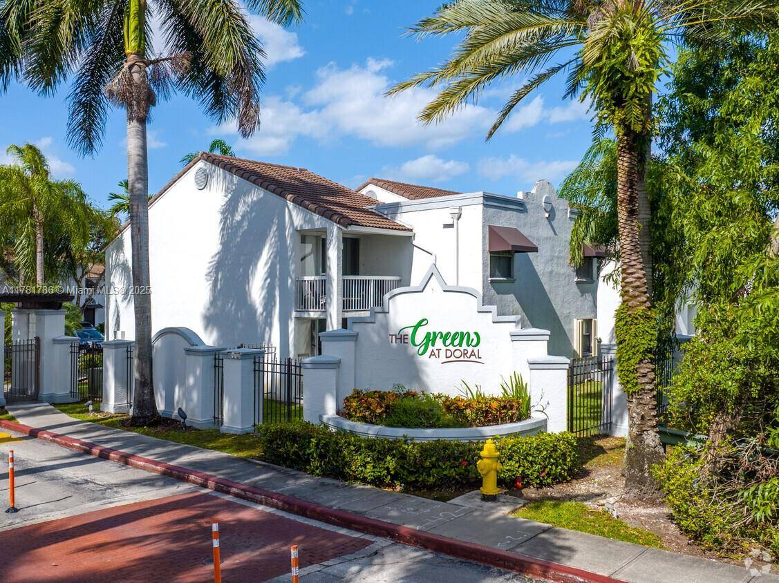 Doral, FL 33178,9762 NW 49th Ter #378