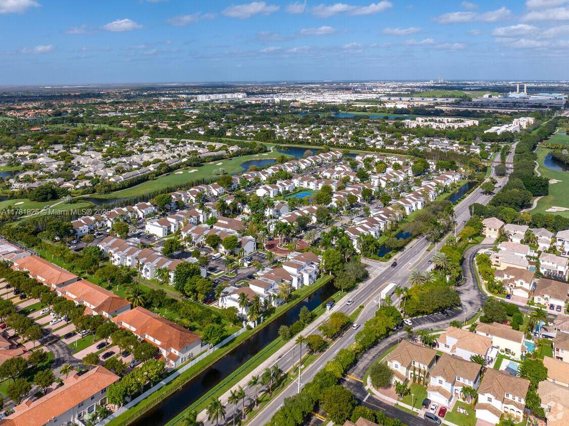 Doral, FL 33178,9762 NW 49th Ter #378