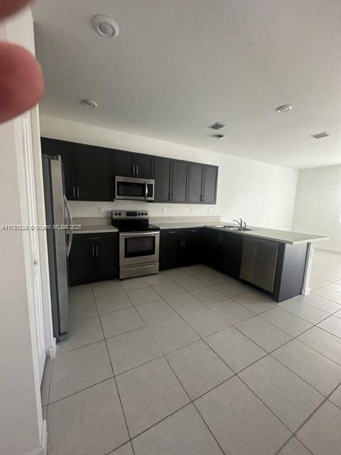 Homestead, FL 33035,Address not disclosed
