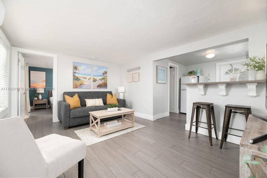 Fort Lauderdale, FL 33312,551 SW 13th Ave #3