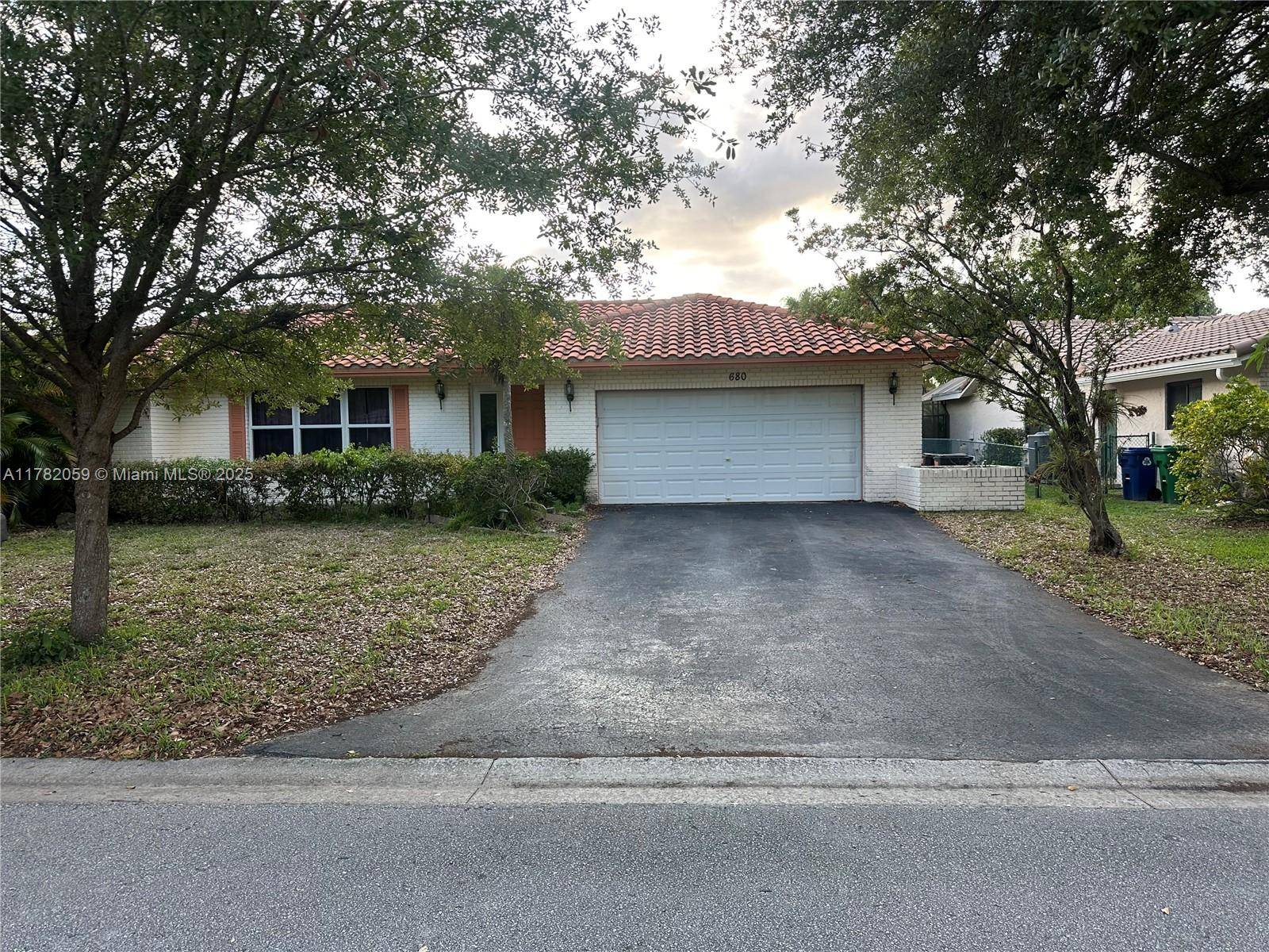 Coral Springs, FL 33071,680 NW 99th Ter