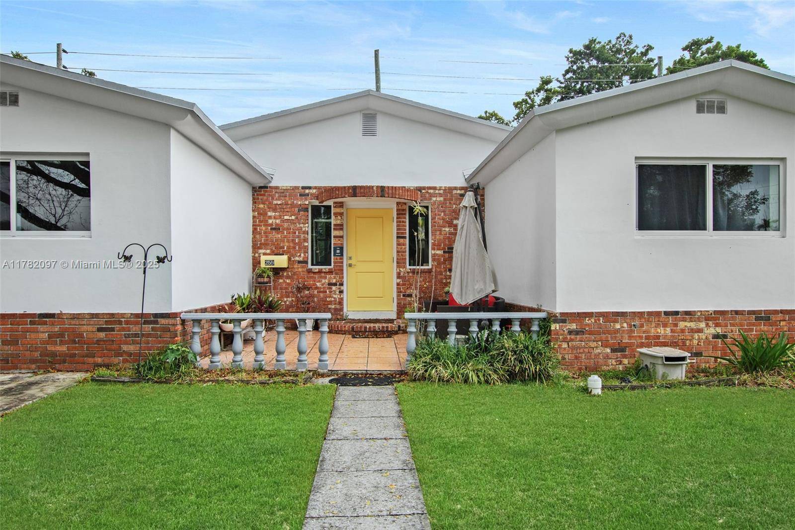 Miami Springs, FL 33166,259 Nahkoda Dr